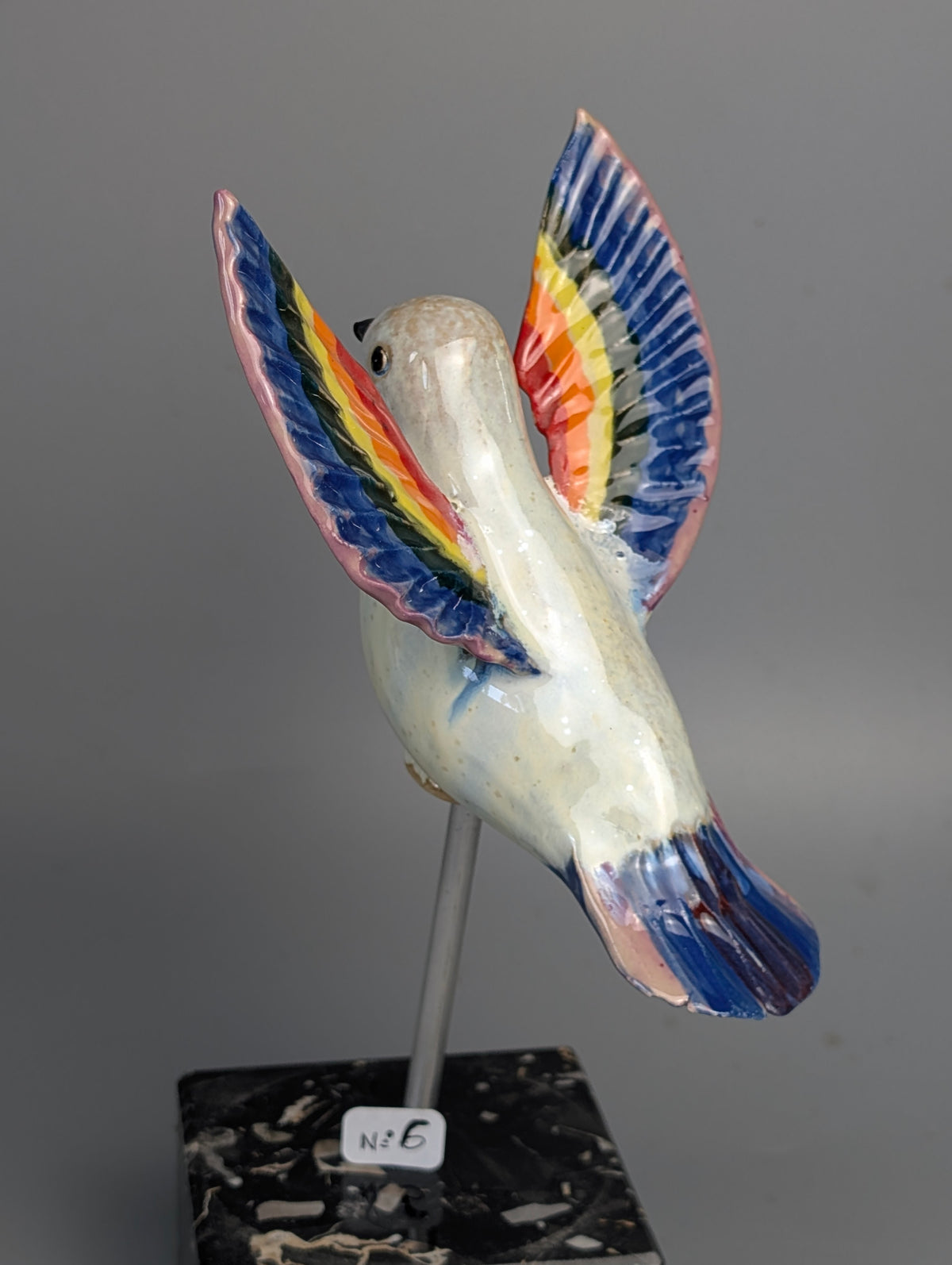 Oiseau en céramique - Pièce unique sculptée à la main (Collection L'Arbre aux 28 oiseaux)